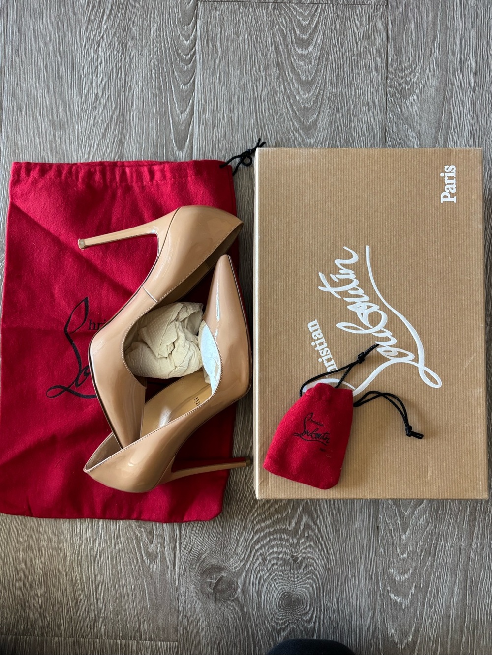 Christian Louboutin pigalle Patent Leather Pointed-Toe Stilettos size 37 in box